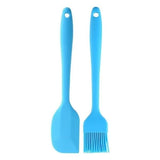 pinceau brosse bleue et spatule en silicone
