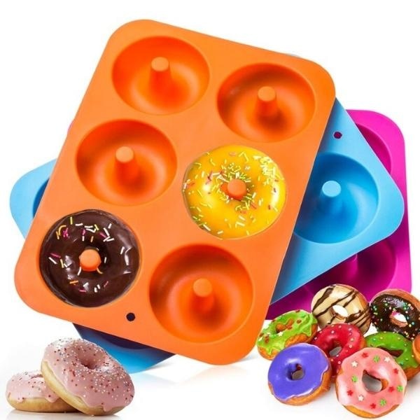 Moules à donuts en silicone, lot de 3 moule à beignets antiadhésif et  résistant à la chaleur silicone patisserie moule donuts moul - Cdiscount  Maison