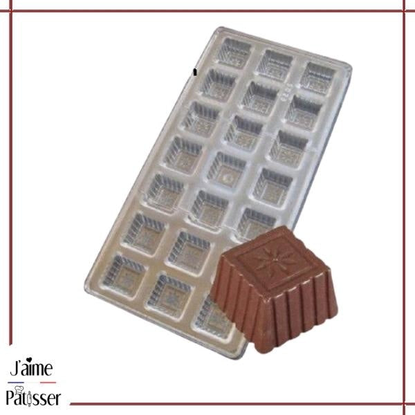 moule chocolat polycarbonate 3d en forme de carrés fondants
