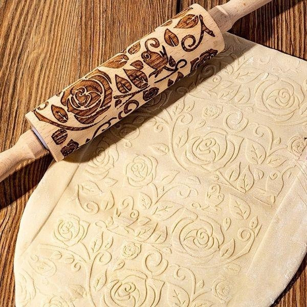 Rouleau en bois à pâtisserie avec motif